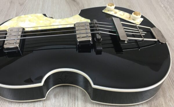 Hofner H500/1-63 Artist Violin Bass