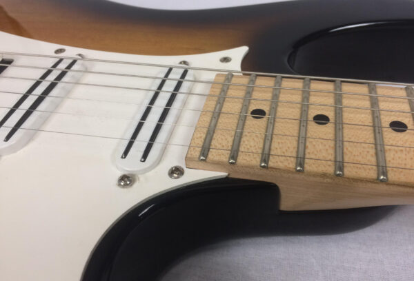 Ibanez Andy Timmons AT10 Premium con custodia