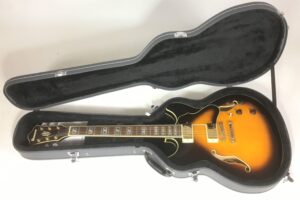 Ibanez AS-103 VB Vintage Burst con custodia rigida