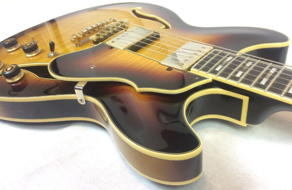 Ibanez AS 153 AYS Antique Yellow Sunburst