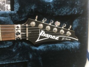 Ibanez JS140-WH Joe Satriani Signature con pickup Sustaniac