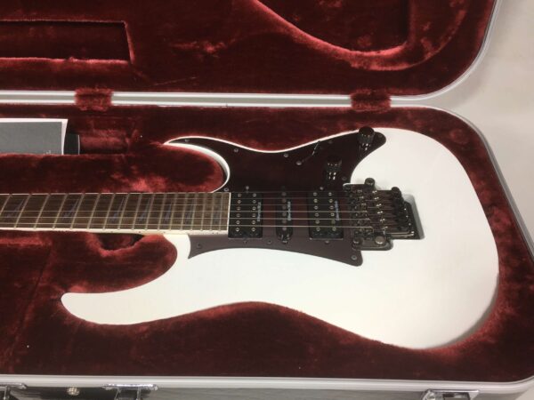 Ibanez Prestige RG2250Z White Pearl Metallic