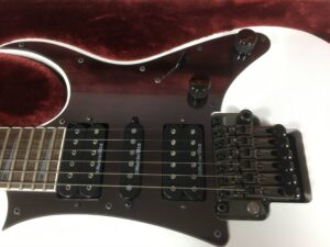Ibanez Prestige RG2250Z White Pearl Metallic