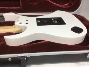 Ibanez Prestige RG2250Z White Pearl Metallic