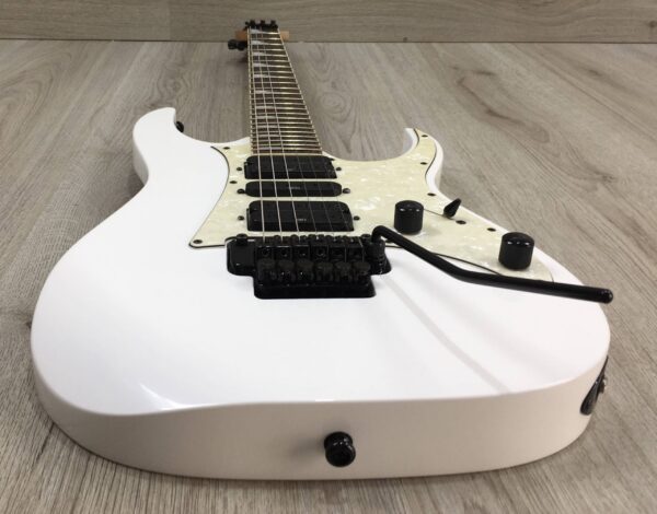 Ibanez RG350DXZ White
