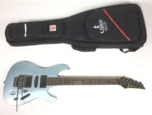 Ibanez S470 Ice Blue con custodia