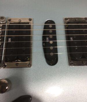 Ibanez S470 Ice Blue con custodia