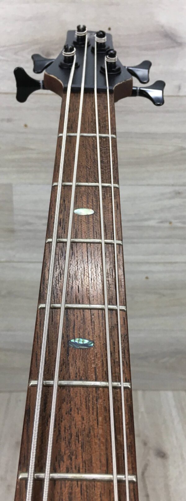Ibanez SR670 Silver Wave Black Flat