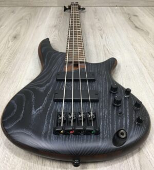 Ibanez SR670 Silver Wave Black Flat