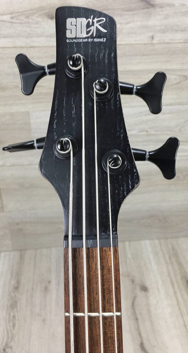 Ibanez SR670 Silver Wave Black Flat