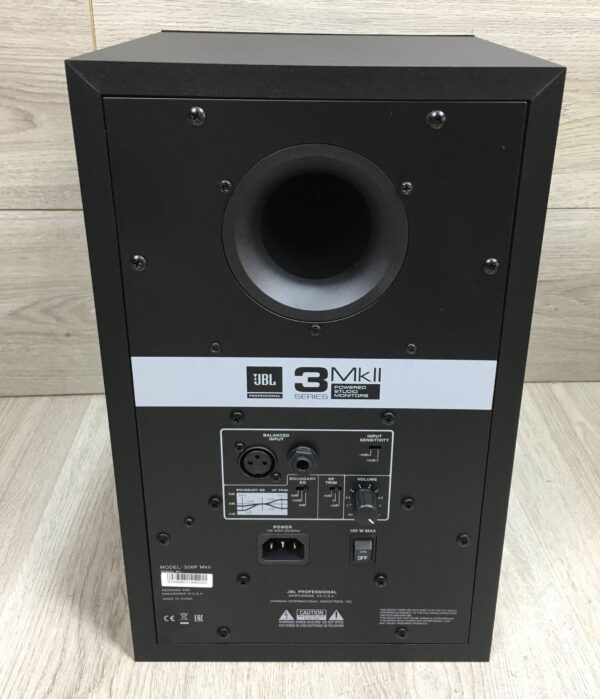 JBL 306P Series 3 MKII (coppia)
