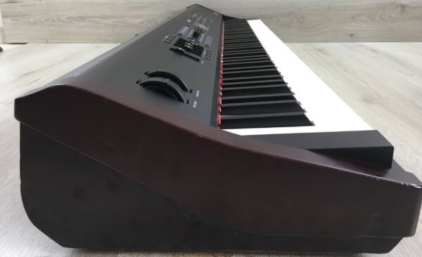 Kawai MP5 con Trolley