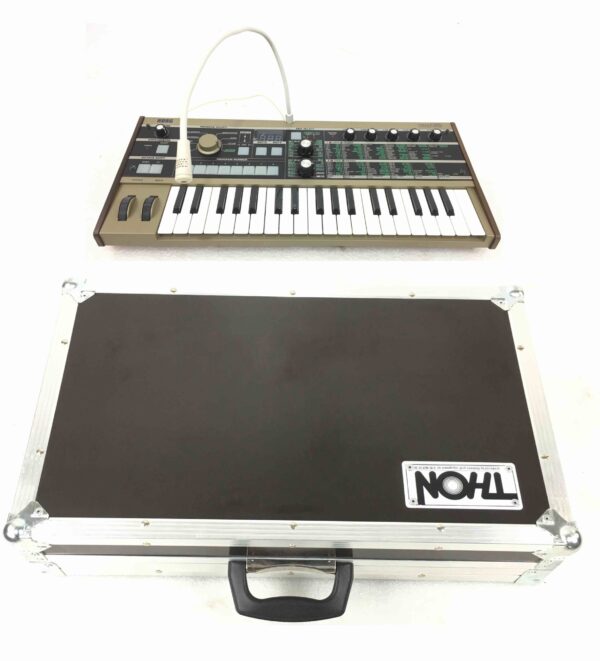 Korg microKORG + Flight Case