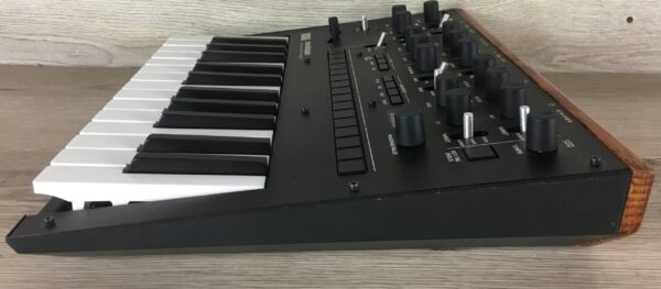 Korg Monologue Monophonic Analogue Synthesizer