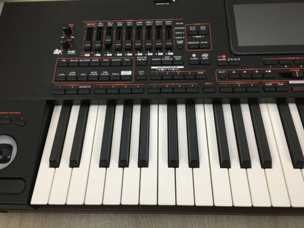 Korg Pa4X 61 tasti