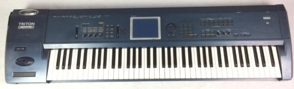 Korg Triton Extreme 76