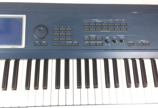 Korg Triton Extreme 76