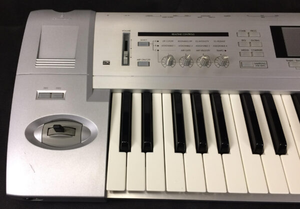 Korg Triton LE 61