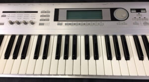 Korg Triton LE 61