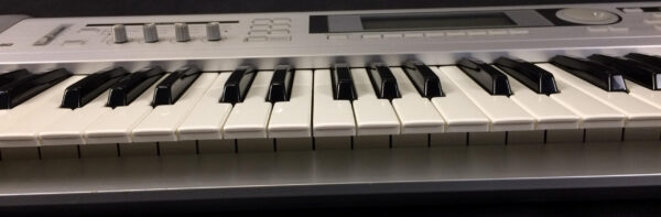 Korg Triton LE 61