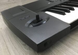 Korg Triton TR 76