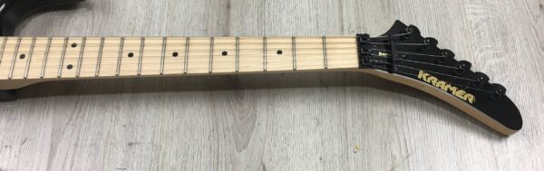 Kramer Guitars Feral Cat