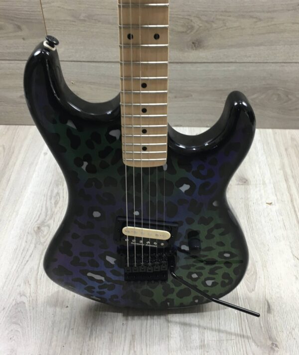 Kramer Guitars Feral Cat
