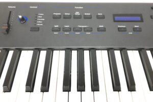 Kurzweil SP4-7 Con custodia rigida