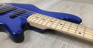 Lakland Skyline 55-02 Deluxe Trans Blue + custodia mono