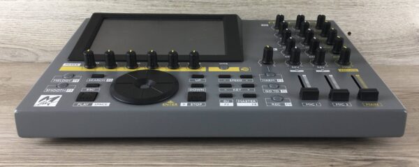 M-Live Merish 4