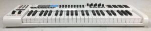 M-udio Axiom Pro 49