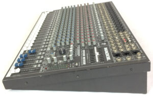 Mackie CFX20
