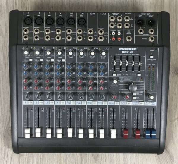 Mackie DFX 12 Mixer