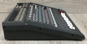 Mackie DFX 12 Mixer