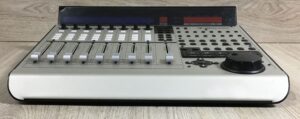 Mackie MCU Control Universal Pro