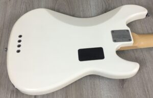 Marcus Miller P7 Antique White Blonde Left