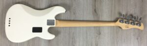 Marcus Miller P7 Antique White Blonde Left