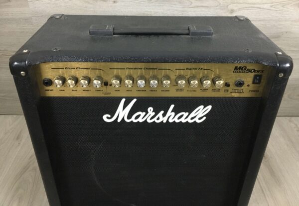 Marshall MG50 DFX