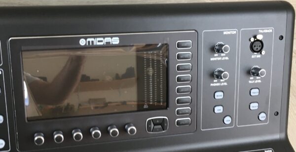 Midas M32 Live
