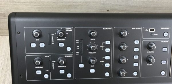 Midas M32 Live