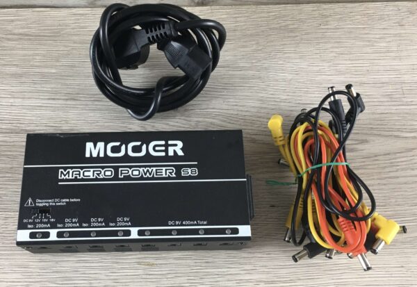 Mooer Macro Power S8