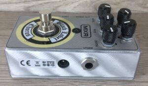 MXR Black label chorus