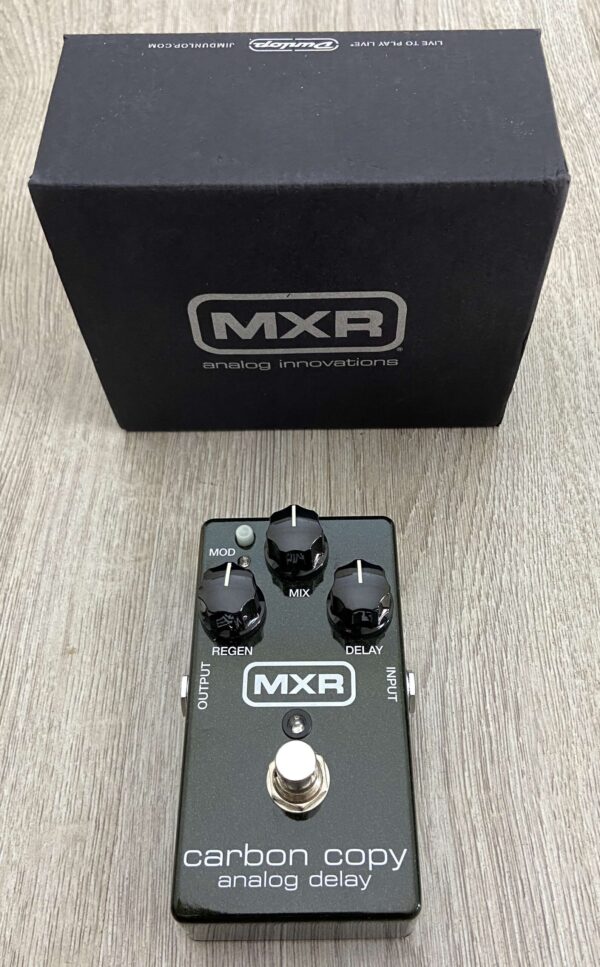 MXR M169 Carbon Copy Delay