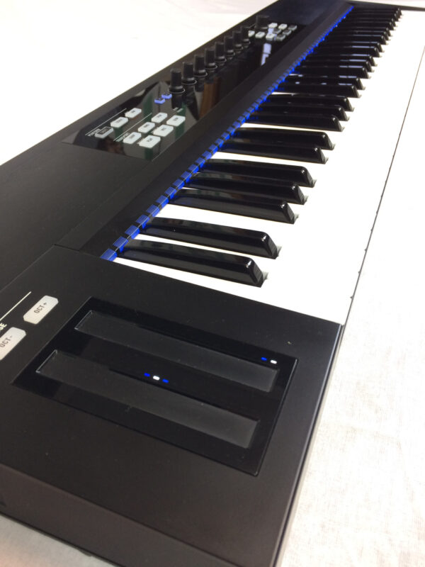 Native Instruments KOMPLETE KONTROL 61