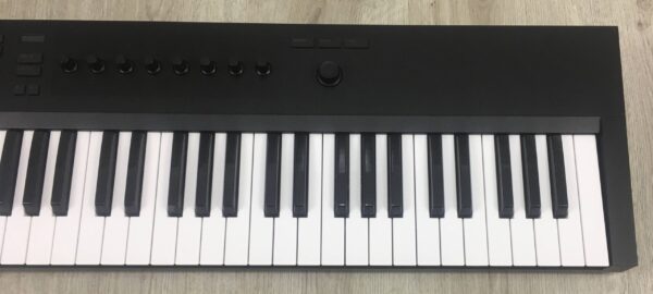 Native Instruments Komplete Kontrol A61