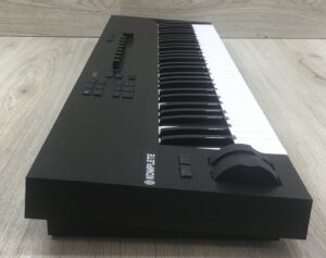 Native Instruments Komplete Kontrol A61