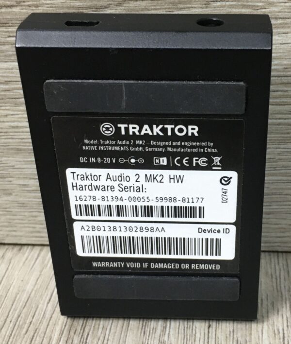 Native Instruments Traktor Audio 2
