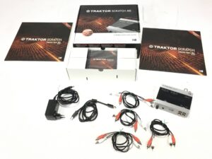 Native Instruments Traktor Scratch A6