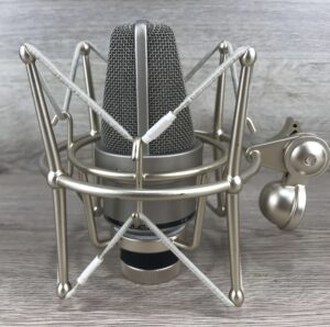 Neumann TLM103