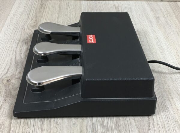 Nord Triple Pedal